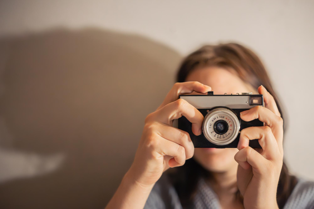 "Slow Photography" Is Back: Why Photographers Are Choosing to Shoot Less